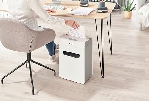 Leitz Shredder IQ Protect Premium 6M P5 IQ Protect, W126159325 (Premium 6M P5 IQ Protect Premium Paper Shredder 6M P5, Micro-Cut shredding, 18 L, Touch, P-5, 6 Sheets,)