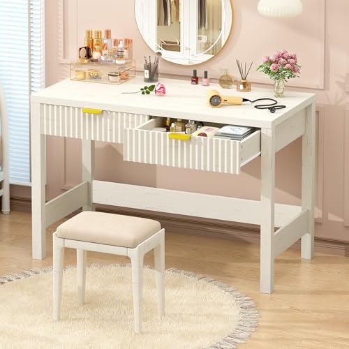 39 Inch Small Fluted Computer Desk with 2 Drawers for Bedroom, Home Office - color: White, size: 39 Inch Desk